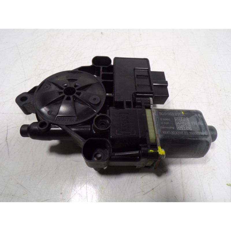 Recambio de motor elevalunas trasero izquierdo para skoda octavia combi (5e5) 1.6 tdi dpf referencia OEM IAM 5Q0959811A 5Q095981