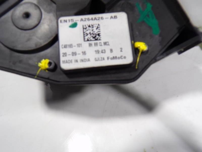 Recambio de cerradura puerta trasera derecha para ford ecosport titanium s referencia OEM IAM 2618906 EN15A264A26AB 