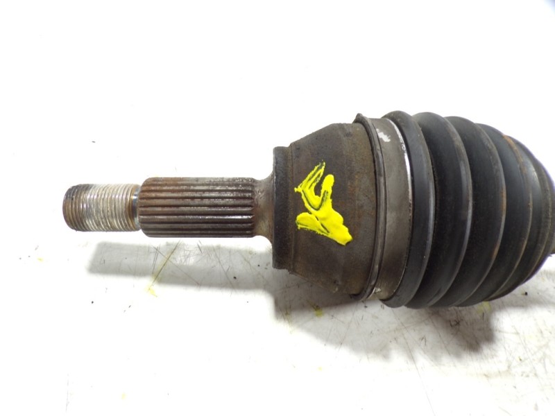 Recambio de transmision izquierda para ford fiesta (cb1) 1.4 tdci cat referencia OEM IAM  8V513B437AAA 