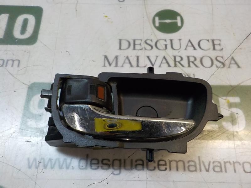 Recambio de maneta interior trasera izquierda para toyota yaris 1.4 turbodiesel cat referencia OEM IAM 692060D280C0  