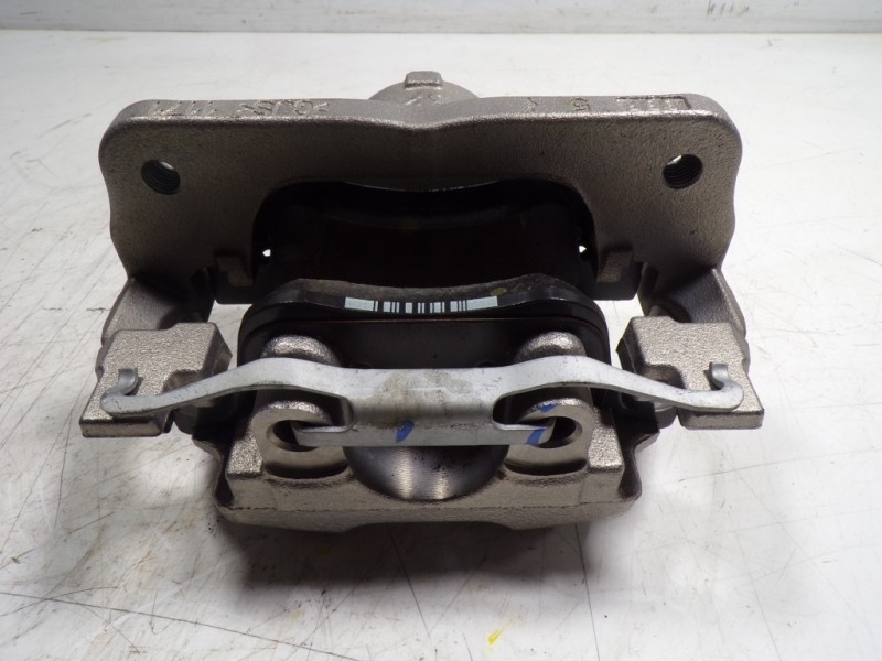 Recambio de pinza freno delantera derecha para toyota proace city 1.2 12v referencia OEM IAM  9833183280 