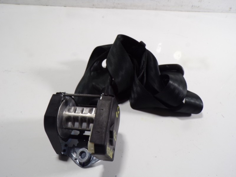 Recambio de cinturon seguridad trasero derecho para ford ecosport titanium s referencia OEM IAM 1925480  