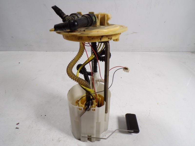 Recambio de aforador para nissan x-trail (t32) acenta 4x4 referencia OEM IAM 170404BE1A 170404BE1A 0580204030