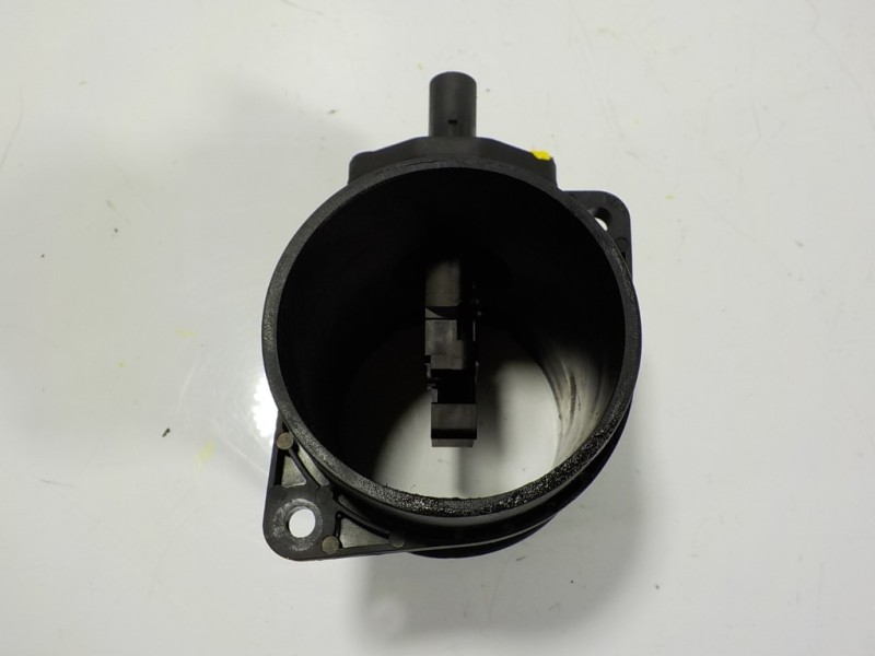 Recambio de caudalimetro para bmw serie 3 touring (e91) 2.0 16v cat referencia OEM IAM 13627533853 7533853 
