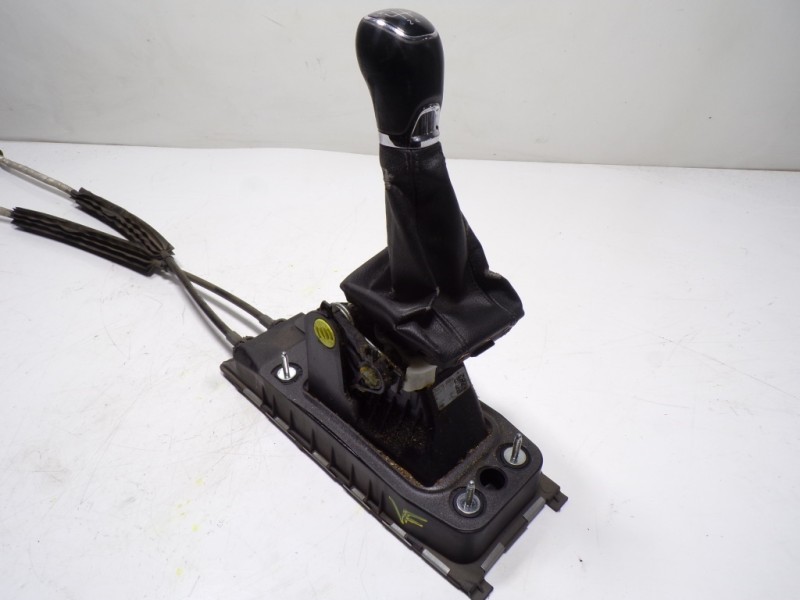 Recambio de palanca cambio para skoda octavia combi (5e5) 1.6 tdi dpf referencia OEM IAM 5Q0711049AP 5Q0711049AP 