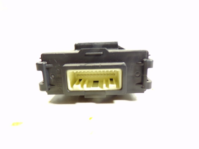 Recambio de modulo electronico para nissan x-trail (t32) acenta 4x4 referencia OEM IAM 476A04BD0A 476A04BD0A SN56H0JT