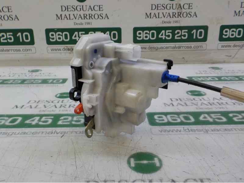 Recambio de cerradura puerta delantera derecha para fiat fiorino básico furgón referencia OEM IAM   