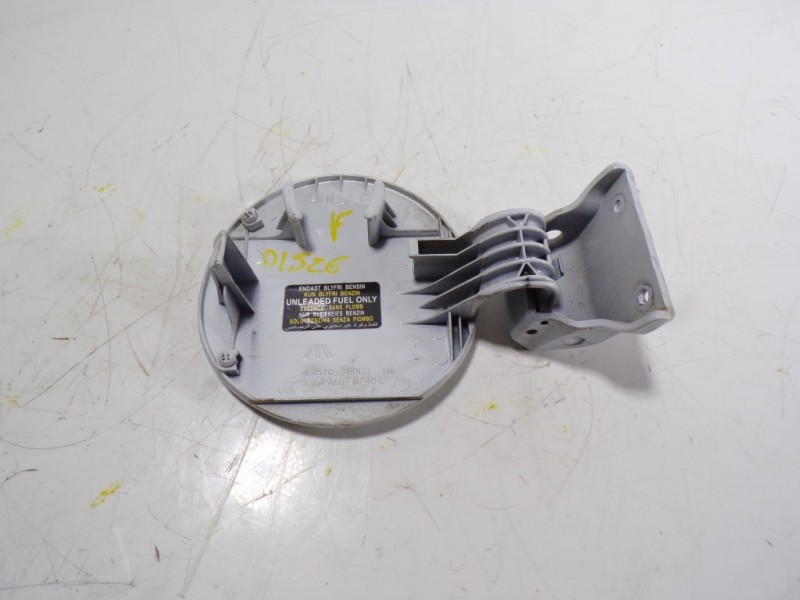 Recambio de tapa combustible para kia venga 1.6 cat referencia OEM IAM 695101P000  