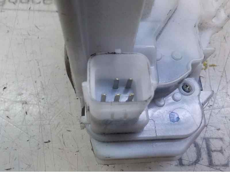 Recambio de cerradura puerta delantera derecha para fiat fiorino básico furgón referencia OEM IAM   