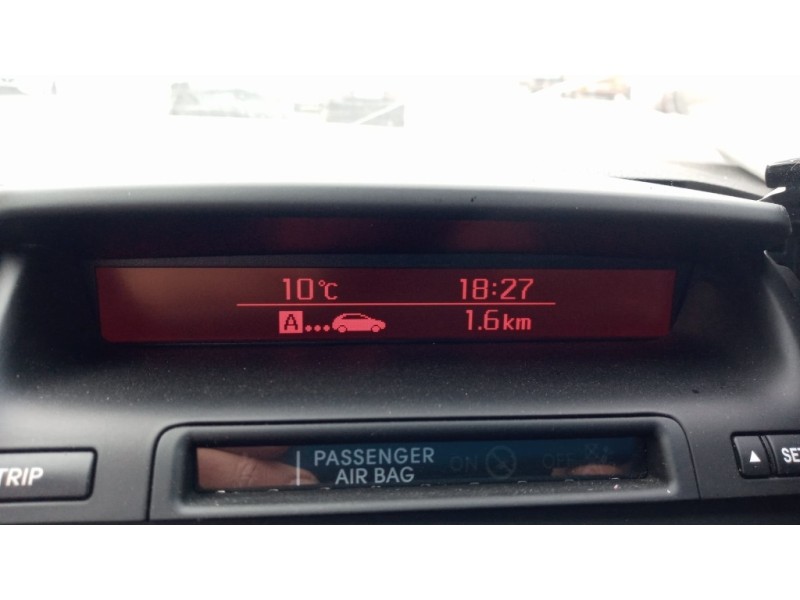 Recambio de pantalla multifuncion para kia venga 1.6 cat referencia OEM IAM 941011P200 941011P200 1612160142