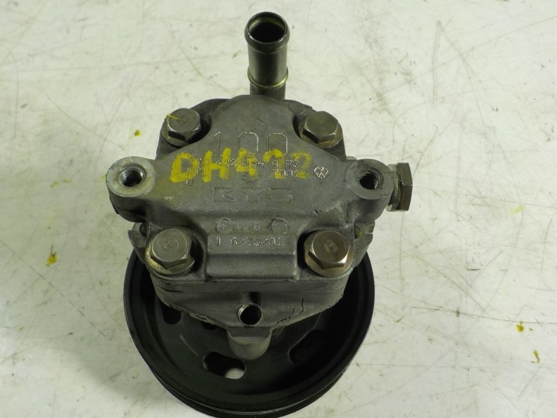 Recambio de bomba direccion para volkswagen golf iv berlina (1j1) 1.9 tdi referencia OEM IAM  1J0422154A 