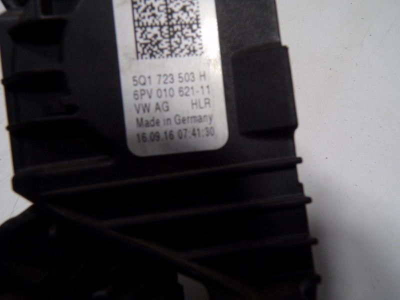 Recambio de potenciometro pedal para skoda octavia combi (5e5) 1.6 tdi dpf referencia OEM IAM 5Q1723503H 5Q1723503H 
