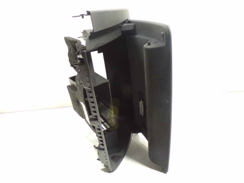Recambio de guantera para audi a3 sportback (8vf) 1.5 16v tsi act referencia OEM IAM 8V1857035D6PS 9551145247 