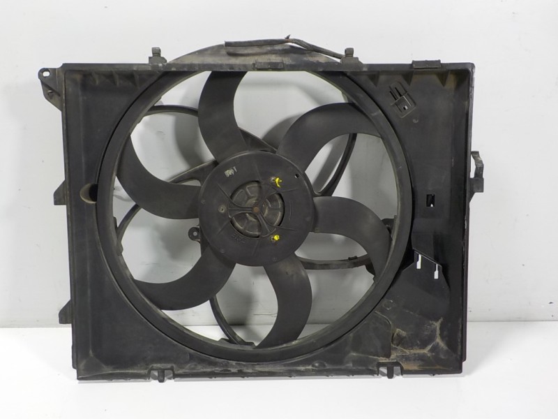 Recambio de electroventilador para bmw serie 3 touring (e91) 2.0 16v cat referencia OEM IAM 17427563259 16326937515 