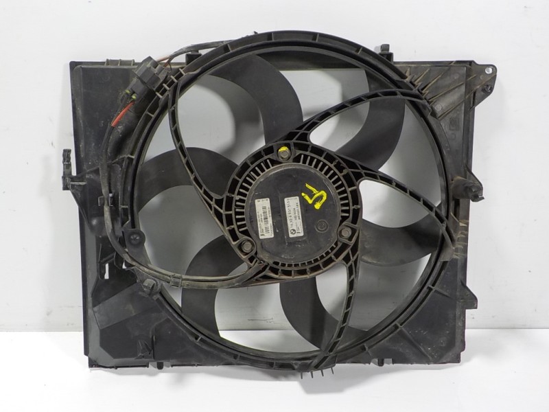 Recambio de electroventilador para bmw serie 3 touring (e91) 2.0 16v cat referencia OEM IAM 17427563259 16326937515 