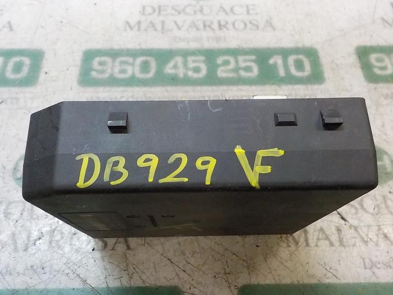 Recambio de caja reles / fusibles para renault megane iii berlina 5 p authentique referencia OEM IAM   