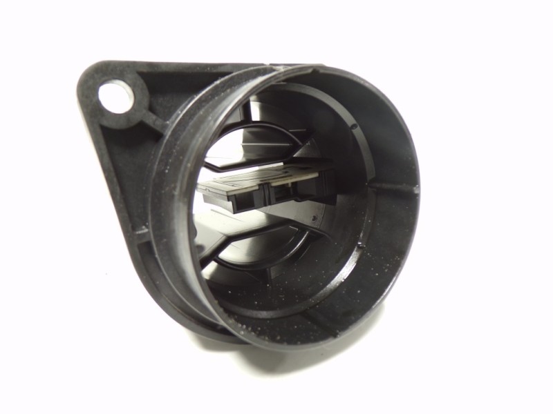 Recambio de caudalimetro para volkswagen golf vii lim. 1.6 tdi dpf referencia OEM IAM 04L906461B 04L906461B 