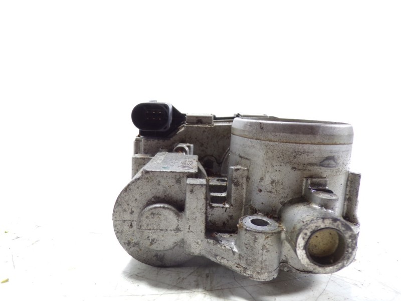 Recambio de caja mariposa para audi a3 sportback (8vf) 1.0 tfsi referencia OEM IAM 04C133062C 04C133062C 