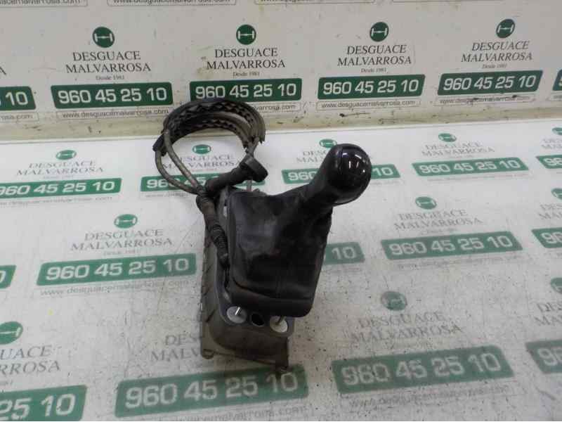 Recambio de palanca cambio para skoda octavia berlina (1z3) 1.9 tdi referencia OEM IAM 1K0711061A 1K0711049AS 