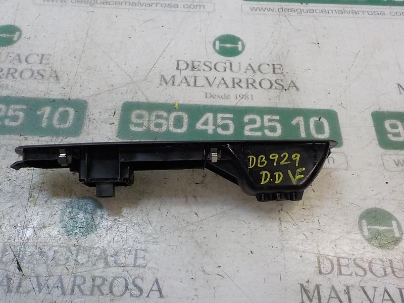 Recambio de mando elevalunas delantero derecho para renault megane iii berlina 5 p authentique referencia OEM IAM   