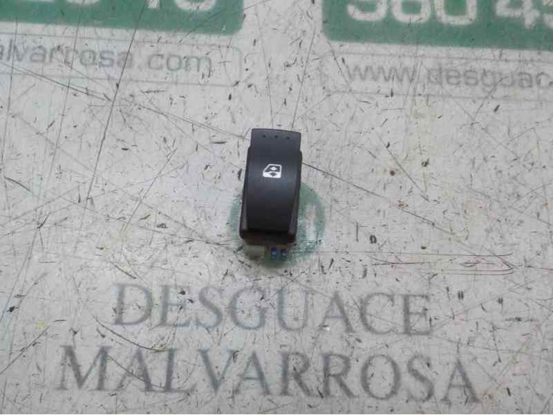 Recambio de mando elevalunas trasero izquierdo para renault kangoo 1.5 dci diesel fap referencia OEM IAM   