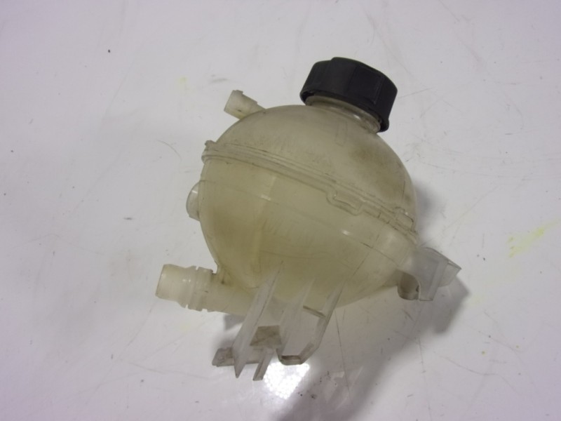 Recambio de deposito expansion para citroën c4 picasso 1.6 blue-hdi fap referencia OEM IAM 9678125880  