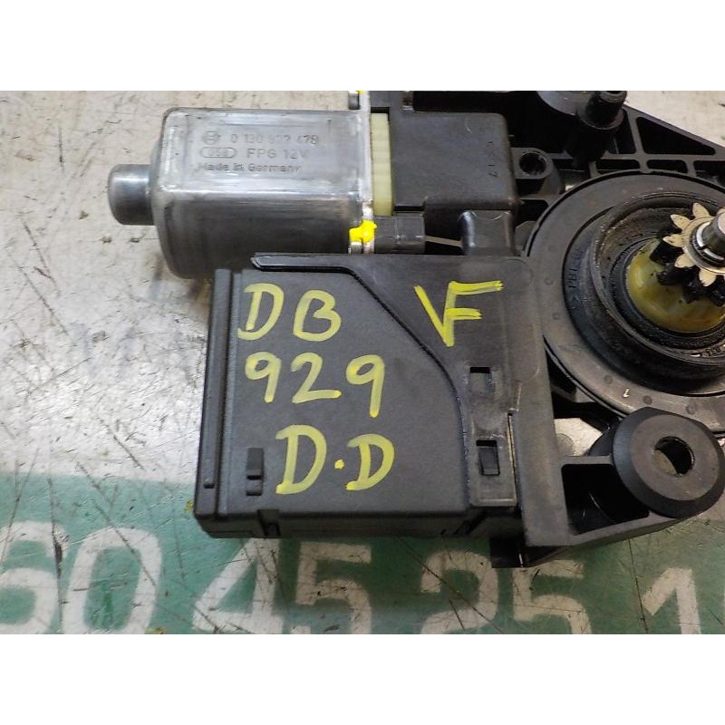 Recambio de motor elevalunas delantero derecho para renault megane iii berlina 5 p authentique referencia OEM IAM   