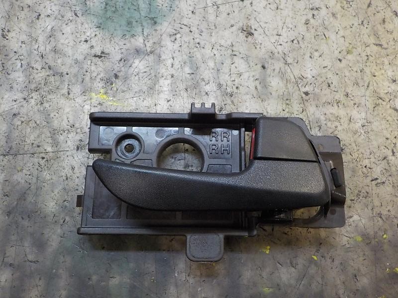 Recambio de maneta interior trasera derecha para hyundai i10 1.0 cat referencia OEM IAM 83620B9000PYN  