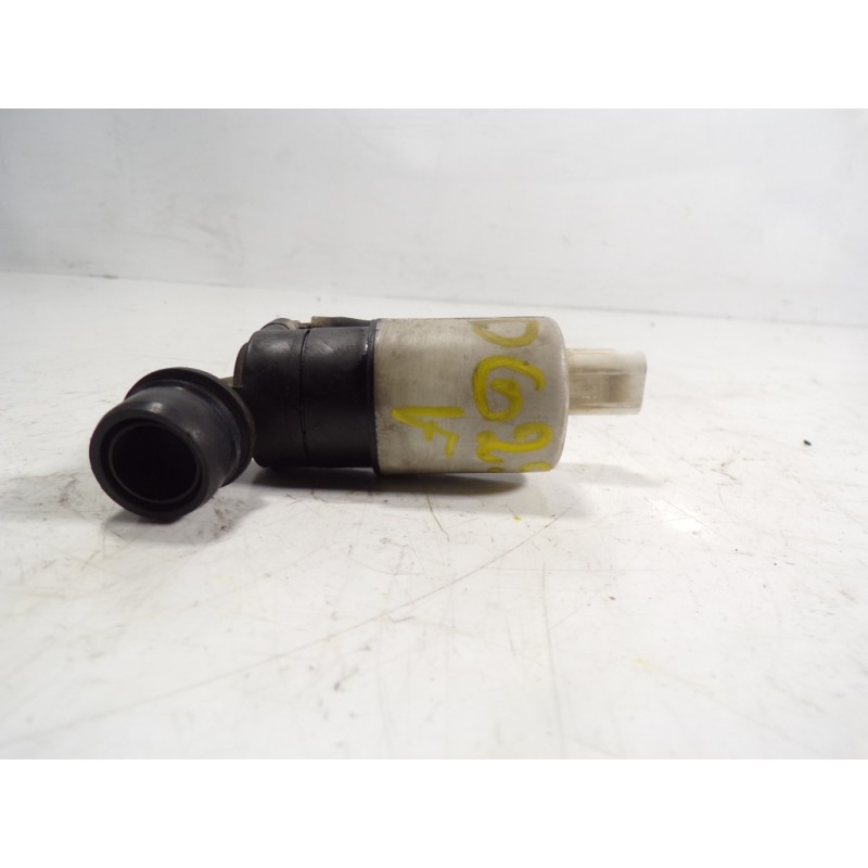 Recambio de bomba limpia para peugeot partner kasten 1.6 16v hdi cat referencia OEM IAM   