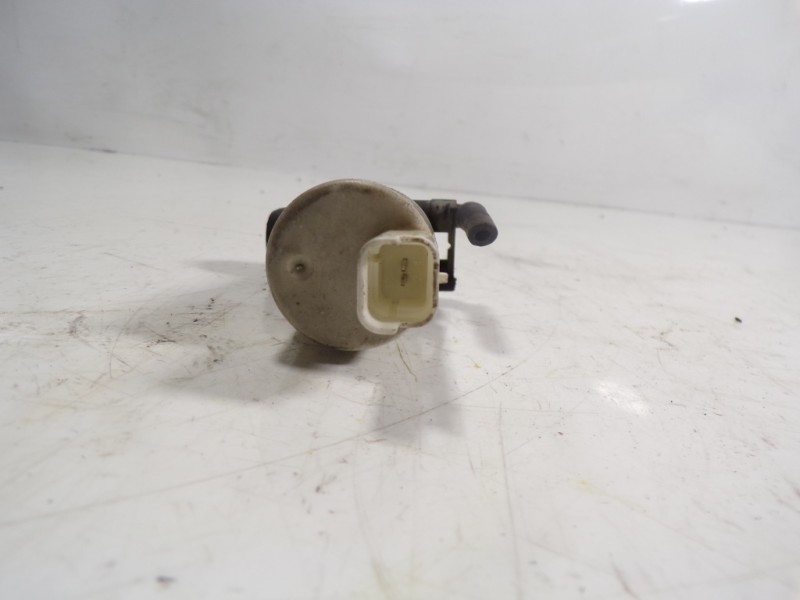 Recambio de bomba limpia para peugeot partner kasten 1.6 16v hdi cat referencia OEM IAM   