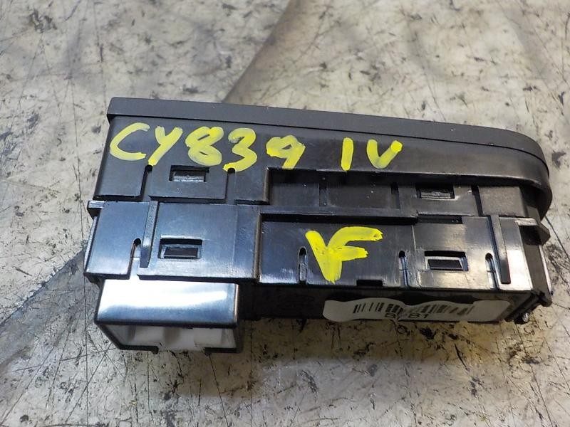Recambio de modulo electronico para hyundai i10 1.0 cat referencia OEM IAM 93604B4000PYN  