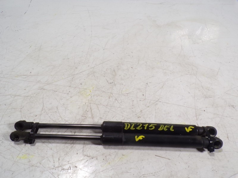 Recambio de amortiguador capot para audi a1 (8x) 1.6 tdi referencia OEM IAM 8X0823359  