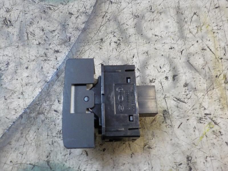 Recambio de modulo electronico para hyundai i10 1.0 cat referencia OEM IAM 94950B9000  