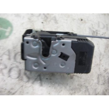 CERRADURA PUERTA DELANTERA DERECHA 