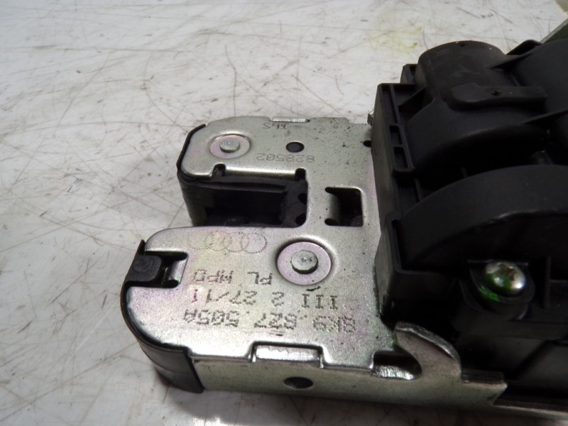 Recambio de cerradura maletero / porton para audi a1 (8x) 1.6 tdi referencia OEM IAM 8R0827505 8K9627505A 