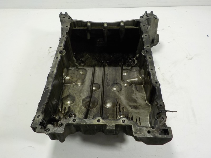 Recambio de carter para mercedes-benz clase cls (w219) 3.0 cdi cat referencia OEM IAM A6420140002 R6420140002 A6420140902