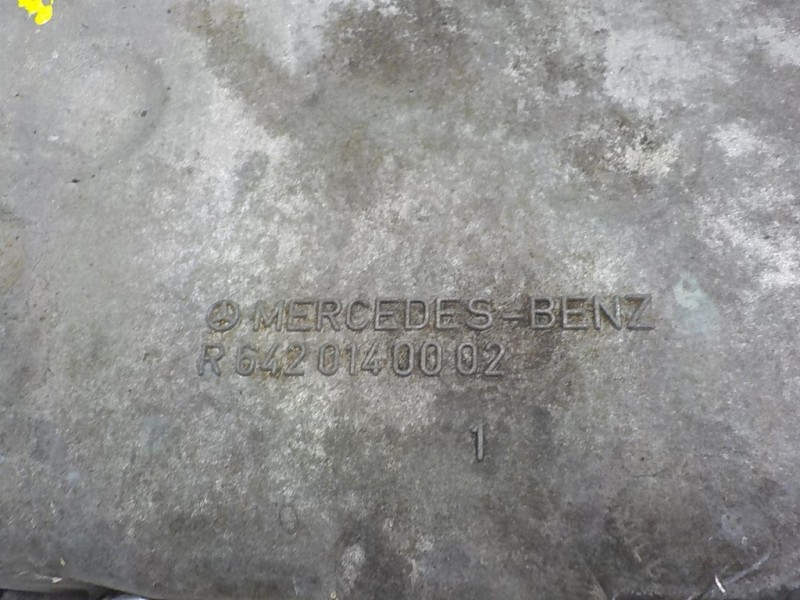 Recambio de carter para mercedes-benz clase cls (w219) 3.0 cdi cat referencia OEM IAM A6420140002 R6420140002 A6420140902