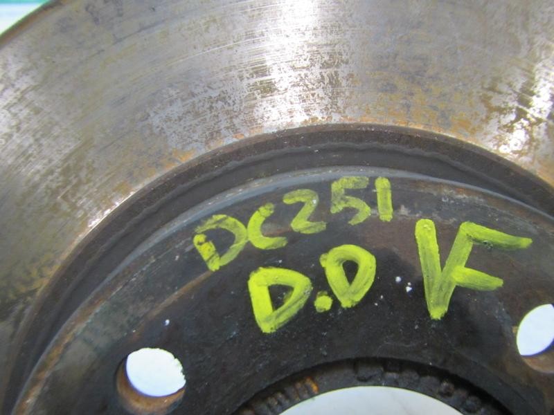 Recambio de disco freno delantero para ford fiesta (ccn) titanium referencia OEM IAM 1679853  