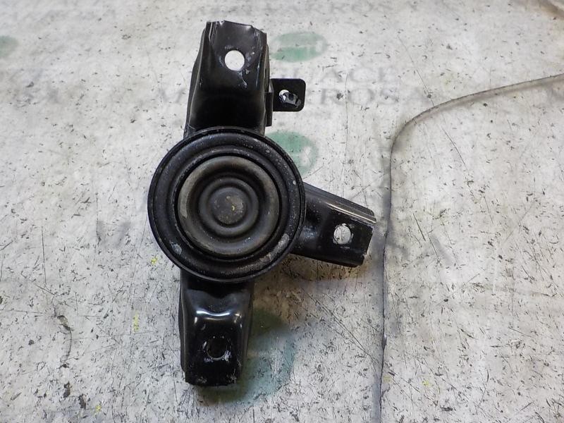 Recambio de soporte motor derecho para hyundai i10 1.0 cat referencia OEM IAM 21810B4000  
