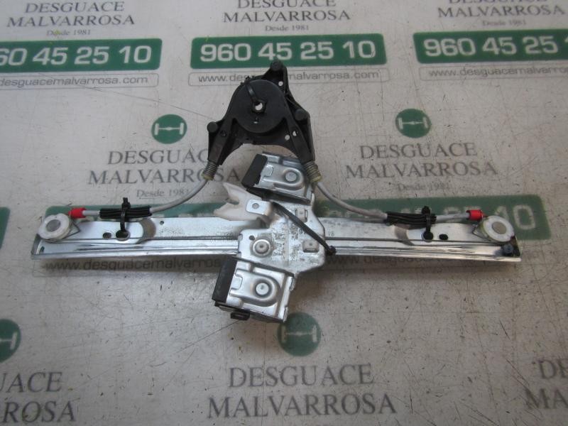 Recambio de elevalunas delantero derecho para ford fiesta (ccn) titanium referencia OEM IAM 1837993  