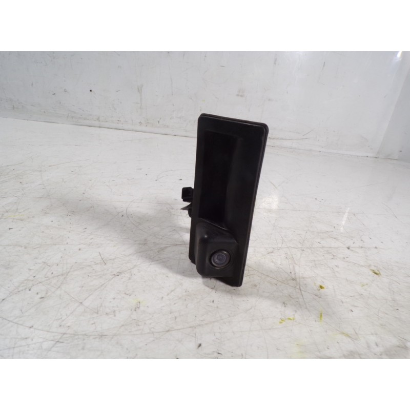 Recambio de maneta porton para seat alhambra (711) 2.0 tdi referencia OEM IAM 7N0827566A  