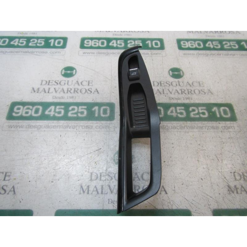 Recambio de mando elevalunas delantero derecho para ford fiesta (ccn) titanium referencia OEM IAM 1850432  