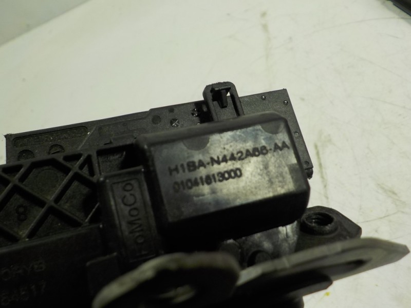 Recambio de cerradura maletero / porton para ford fiesta (ce1) 1.1 cat referencia OEM IAM 2177772 H1BAN442A66AA 