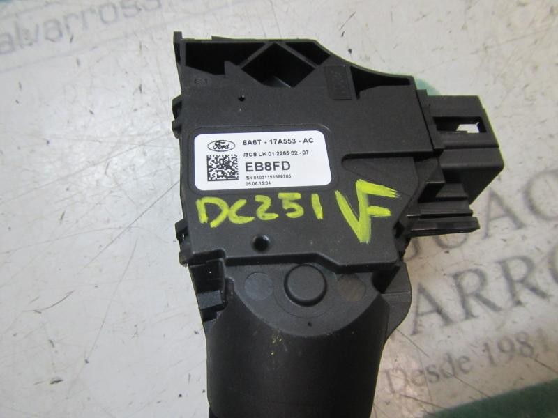 Recambio de mando limpia para ford fiesta (ccn) titanium referencia OEM IAM 1537625 8A6T17A553AC 