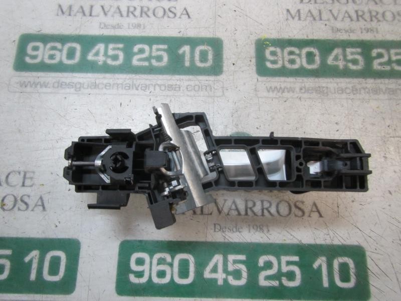 Recambio de maneta exterior trasera derecha para ford fiesta (ccn) titanium referencia OEM IAM 1788863  