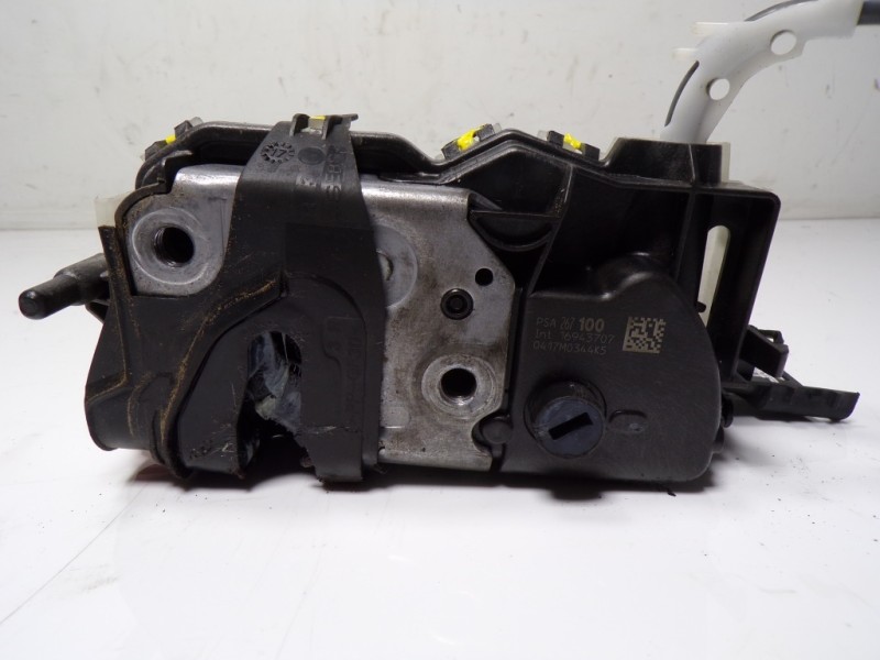 Recambio de cerradura puerta trasera derecha para opel crossland x 1.2 referencia OEM IAM 3558104 267100 16943707