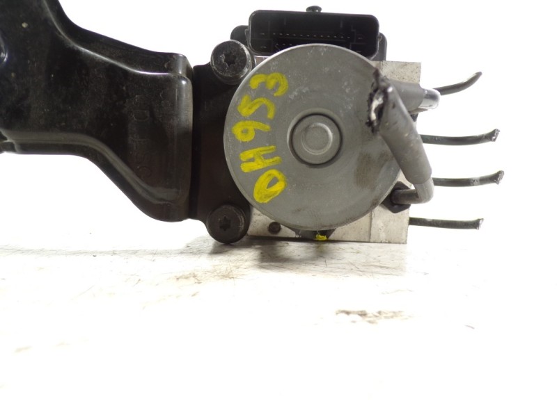 Recambio de abs para kia cee´d 1.4 crdi cat referencia OEM IAM  A258930820 