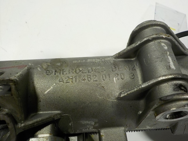 Recambio de columna direccion para mercedes-benz clase cls (w219) 3.0 cdi cat referencia OEM IAM A2114603116 A2114620120 