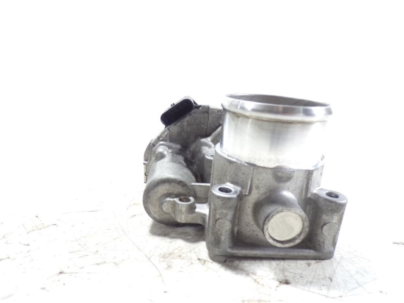 Recambio de caja mariposa para kia cee´d 1.4 crdi cat referencia OEM IAM  351002A600 