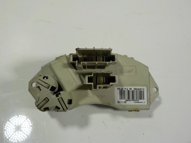Recambio de resistencia calefaccion para bmw serie 3 touring (e91) 2.0 16v cat referencia OEM IAM 64119265892 73040157 